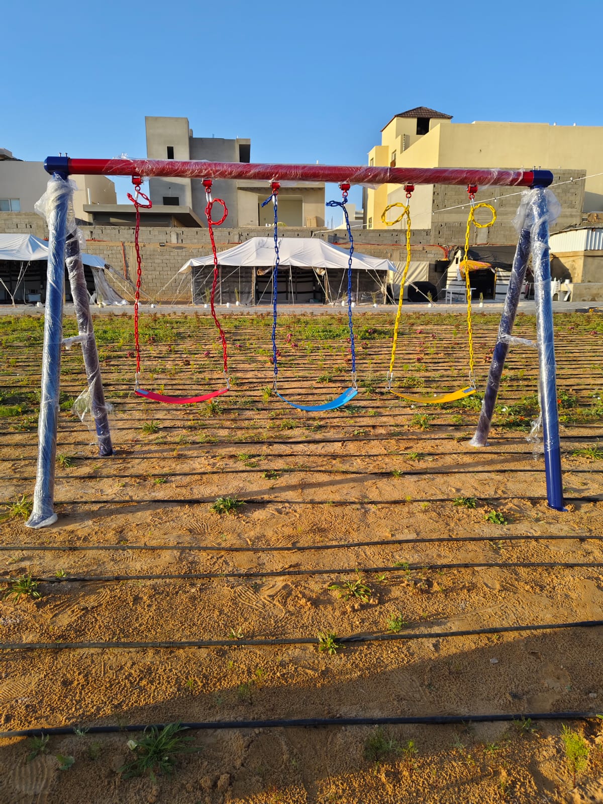 TRIPLE SITTING SWING TOY